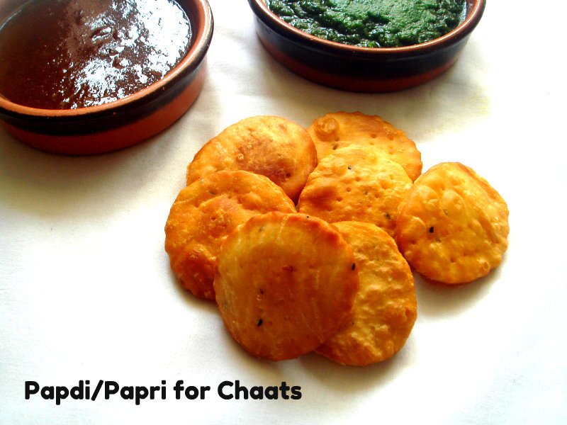 Priya's Versatile Recipes Papdi/Papri & Mint Chutney N Sweet Tamarind
