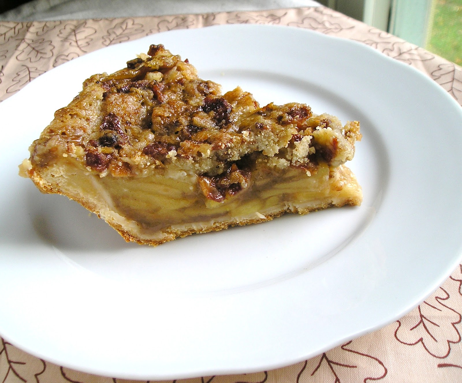 Crazy Cooking Challenge Apple Pie with Cheddar Crust and Bacon