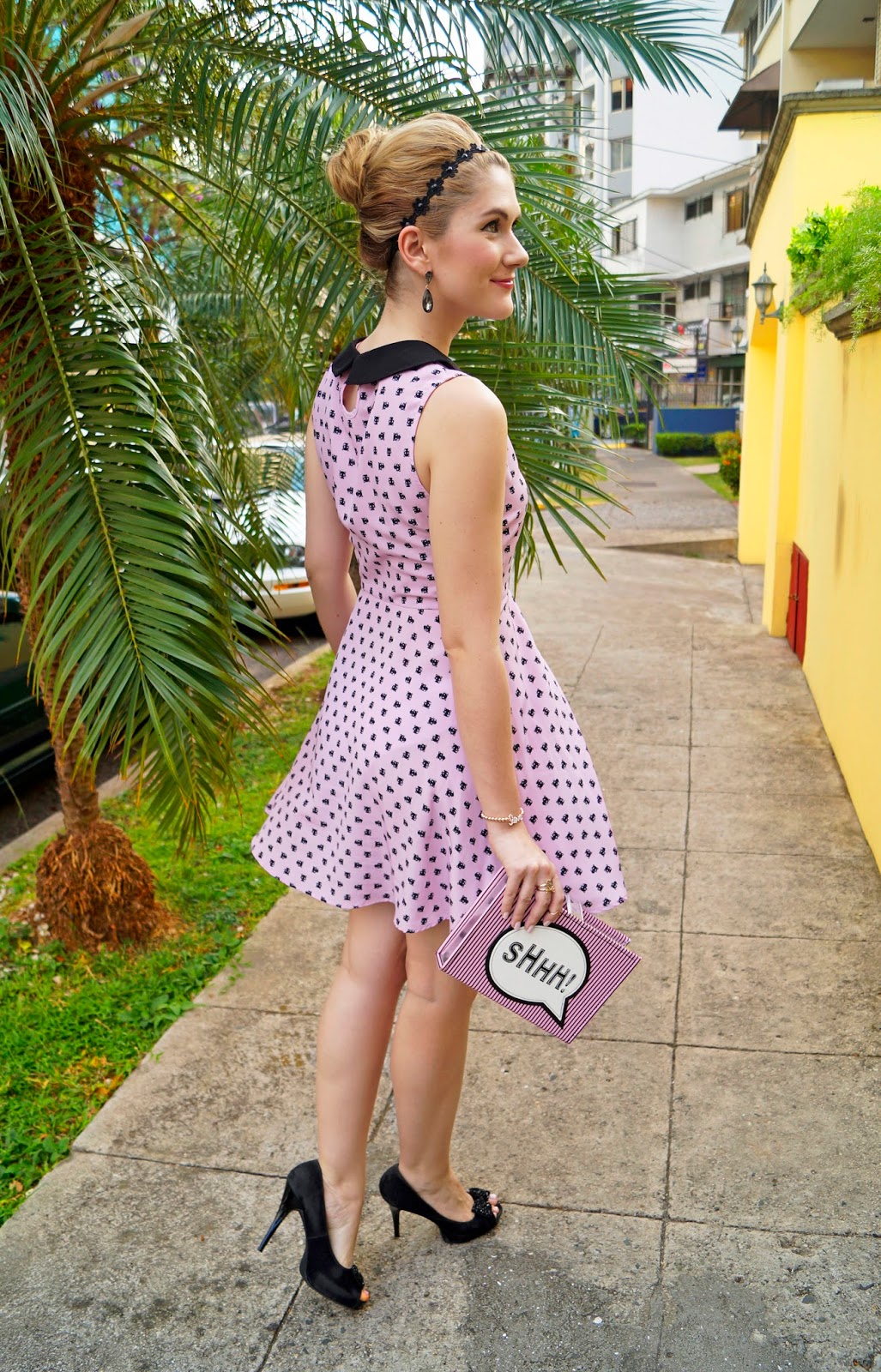daily outfits blog, fashion blog, feminine outfit, pink dress outfit, forever 21 dress, asos clutch, book clutch, book clutch outfit, date outfit ideas