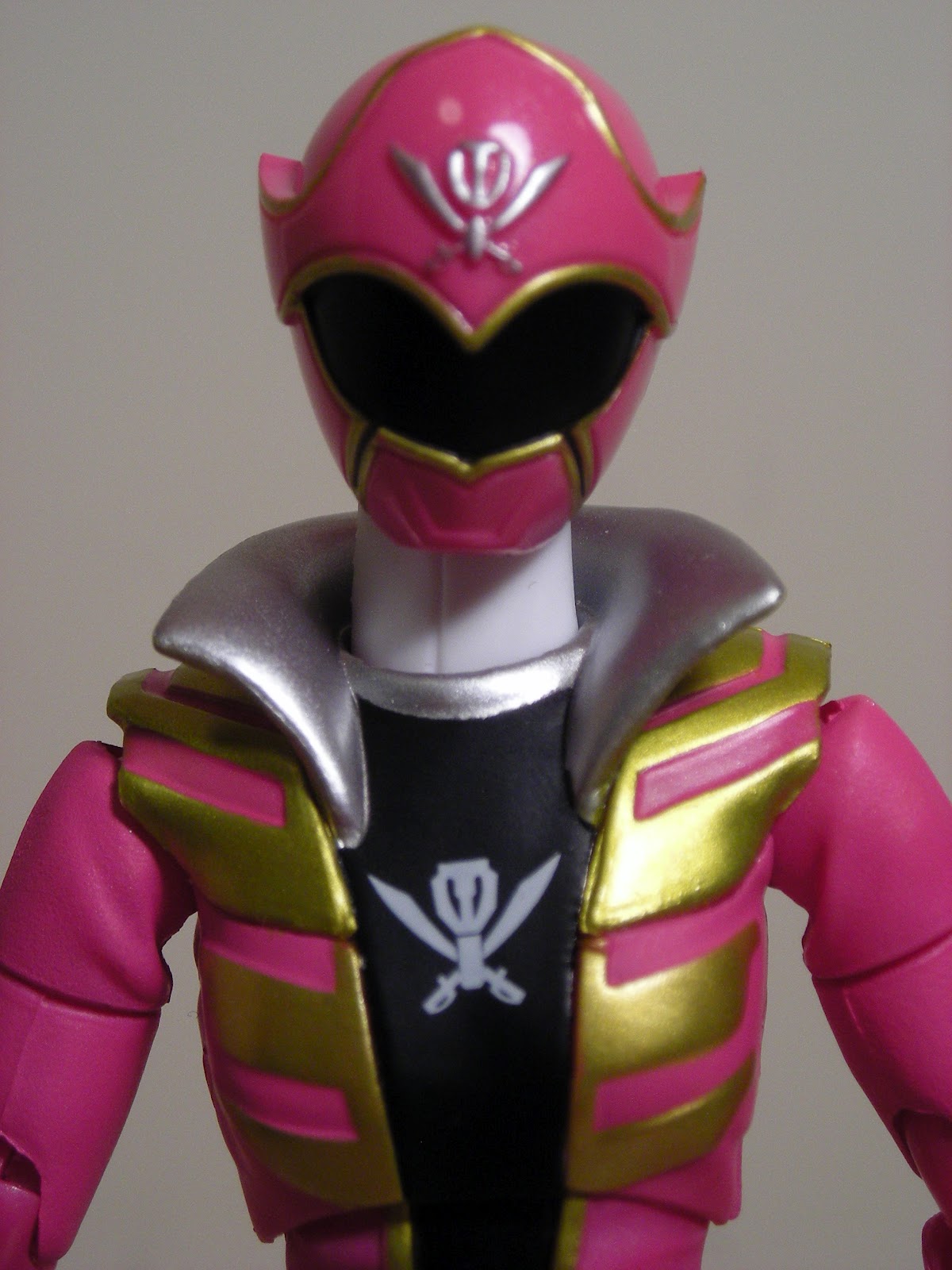 Used S.H.Figuarts Kaizoku Sentai Gokaiger Gokai Pink Action Figure Bandai Japan 