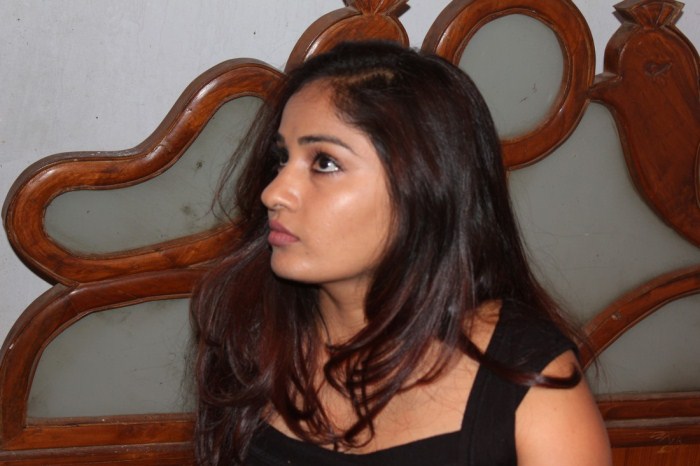 madhavi latha wiki