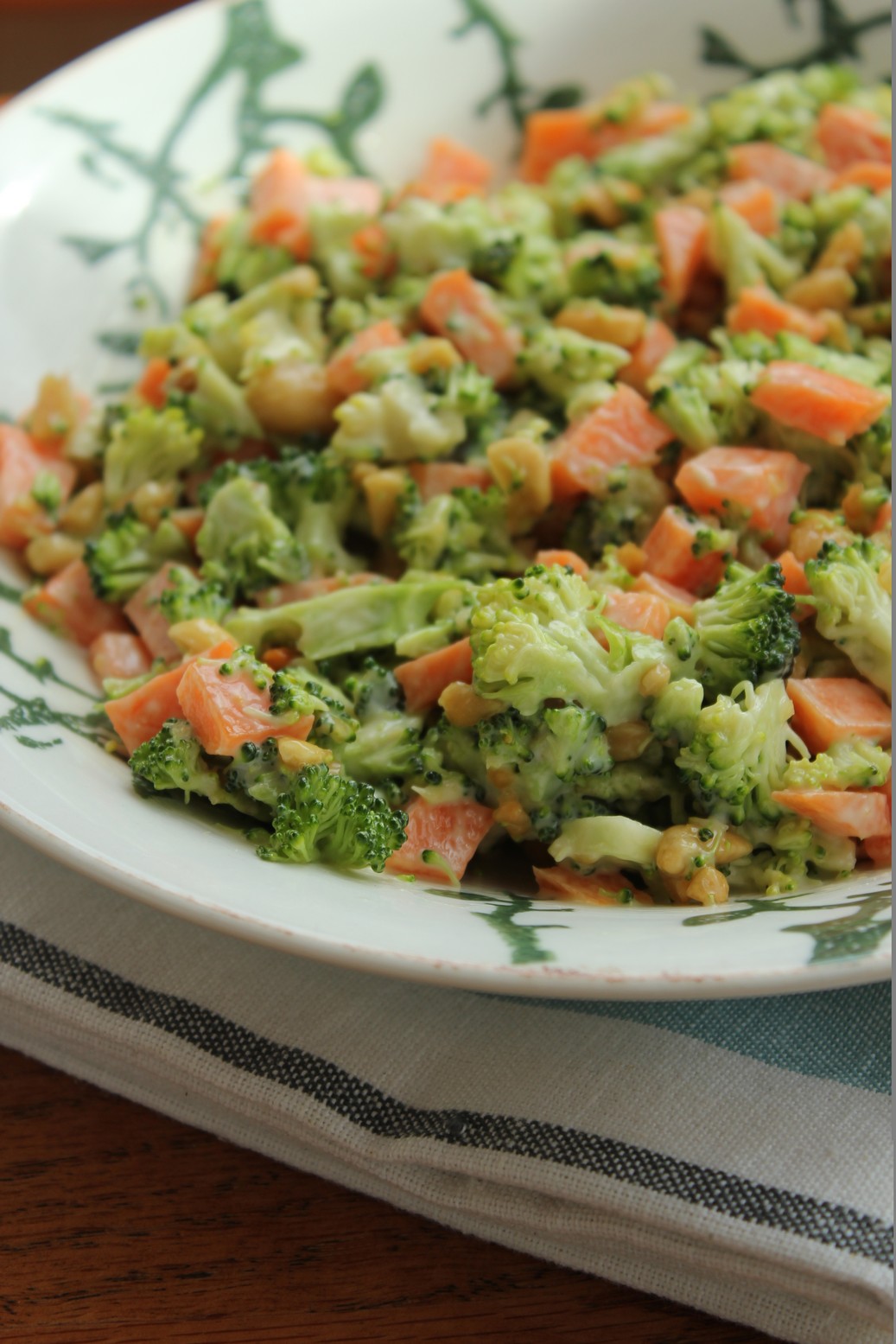 Nutty Carrot and Broccoli Salad Nessa's Family Kitchen