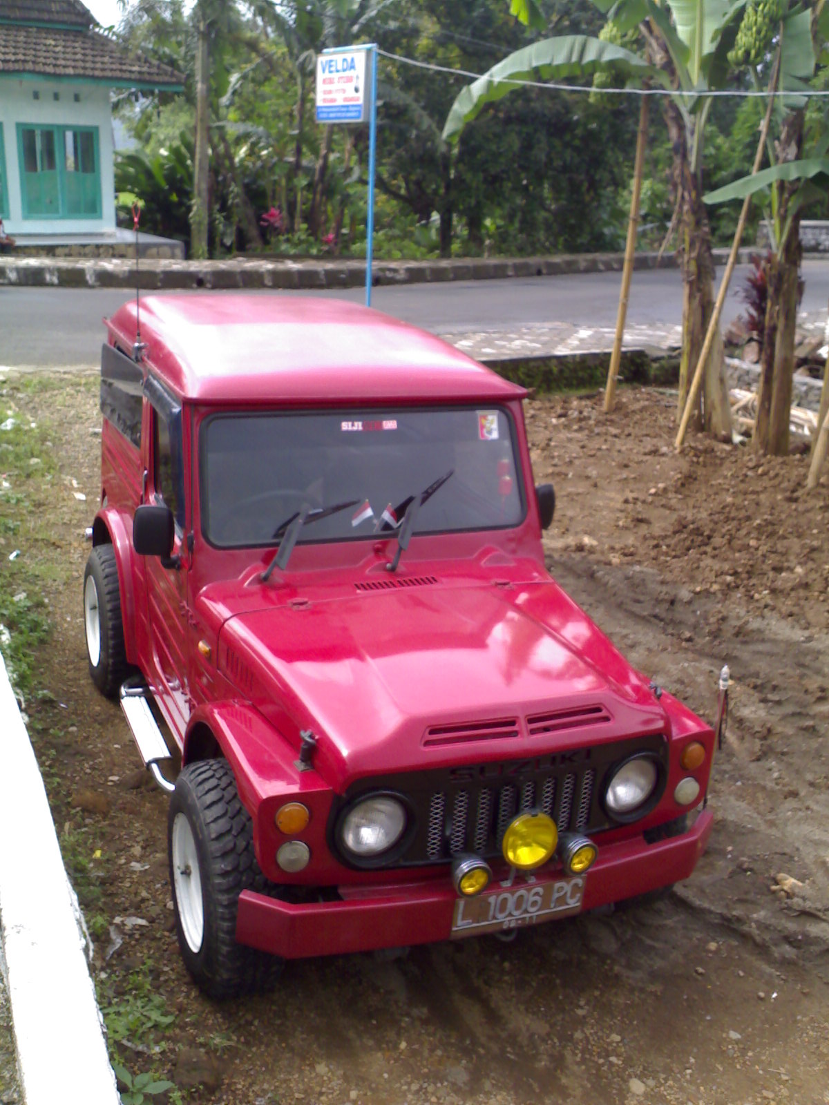 SUZUKI JIMNY KOTRIK LJ80: SI KOTRIK MERAH