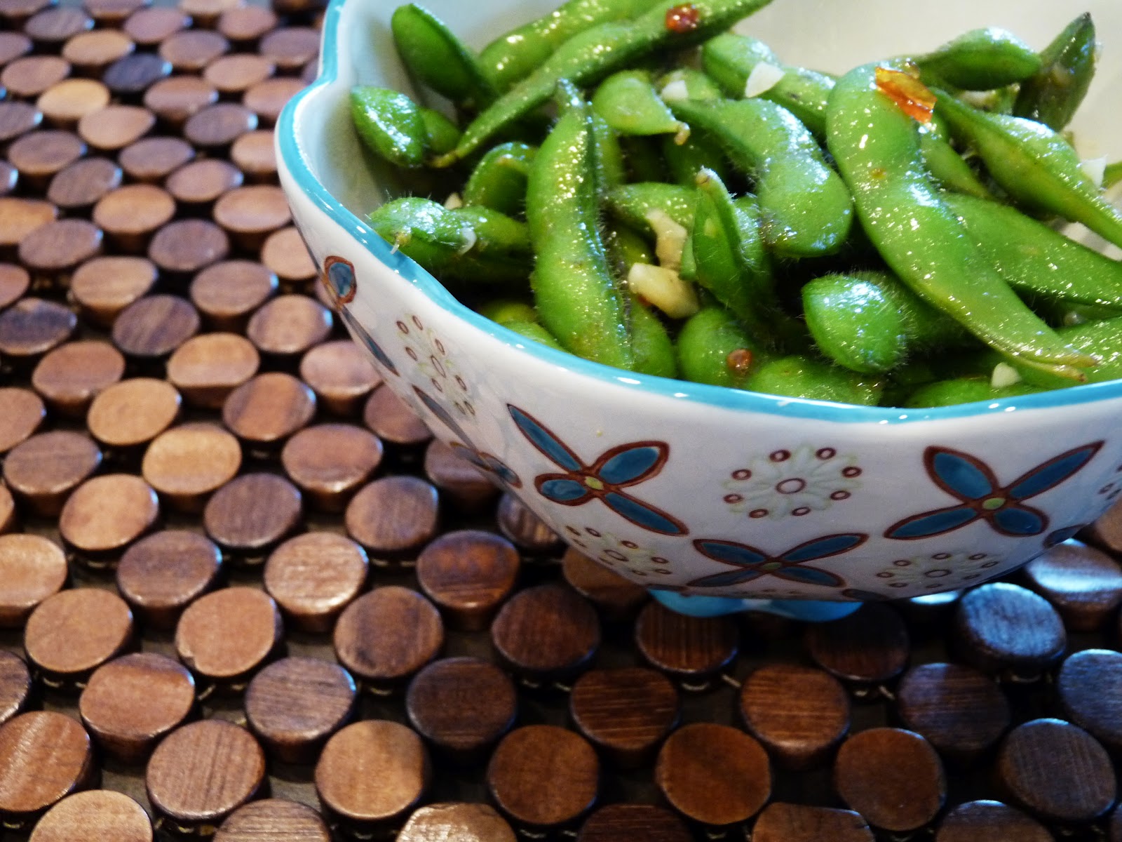 Sweet Chili & Garlic Edamame