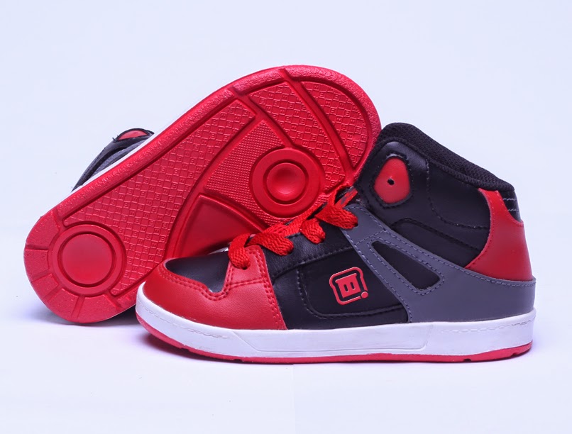 gambar sepatu sekolah terbaru 2015