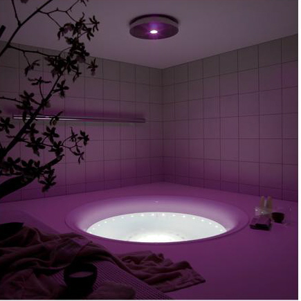 Bath Tub Bath Tub