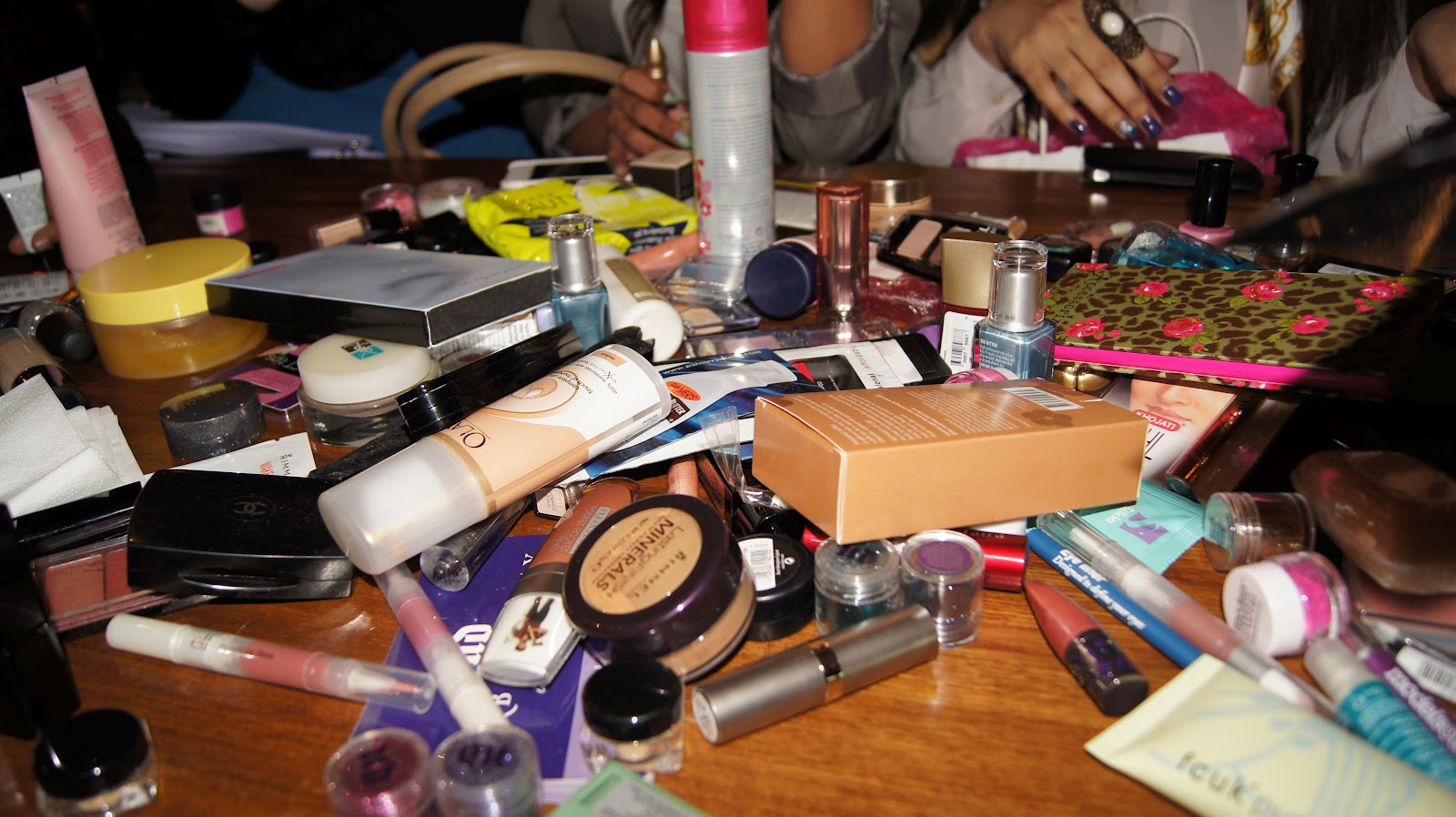 Give and Makeup Blogger's donation Chocoholic Hijabi