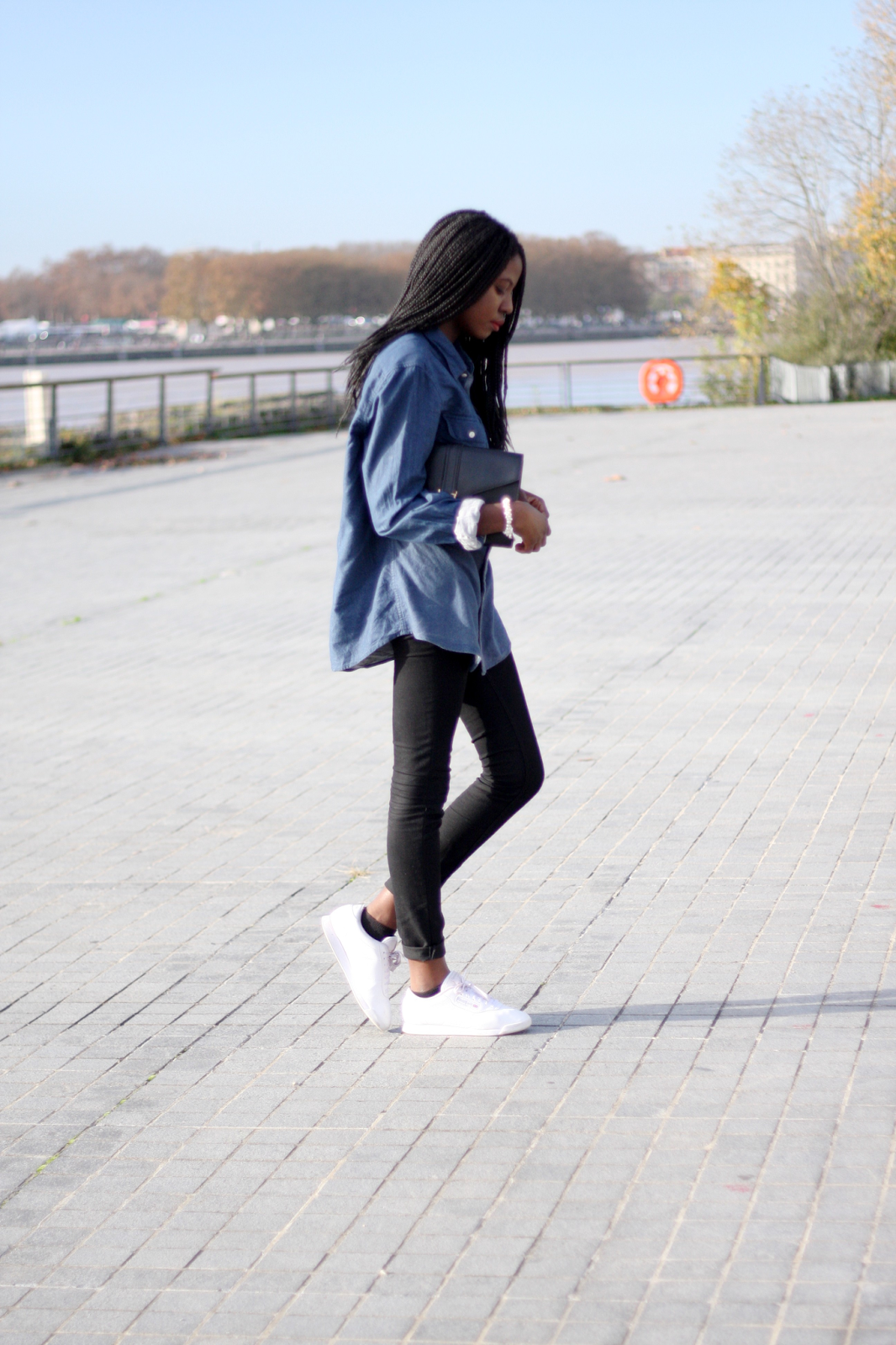 blog mode, blogueuse mode, blogueuse bordelaise, blogueuse bordelaise noire, veste noir manches courtes sheinside, pochette asos, pull h&m moutard, pantalon mango noir, baskets reebok princess blanche, chemise en jean homme asos, slim noir h&m, bordeaux, ootd, olivia, tenue du jour, olivia blog mode, the daily women blog mode, blogueuse mode, blogueuse bordelaise, blogueuse bordelaise noire, veste noir manches courtes sheinside, pochette asos, pull h&m moutard, pantalon mango noir, baskets reebok princess blanche, chemise en jean homme asos, slim noir h&m, bordeaux, ootd, olivia, tenue du jour, olivia blog mode, the daily women