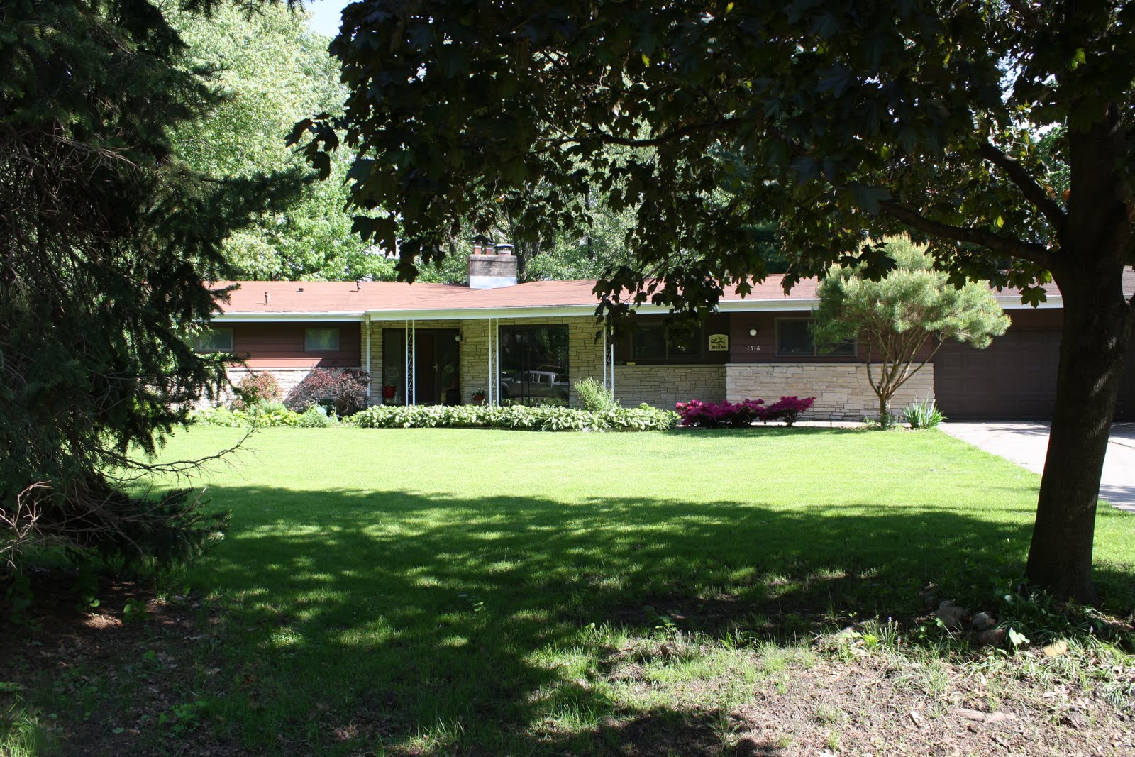 MidCentury Grand Rapids