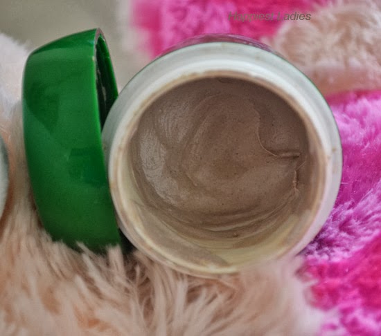 Biotique-Bio-Clove-open-cap-+-herbal-face-pack Biotique-Bio-Clove-open-cap-+-herbal-face-pack