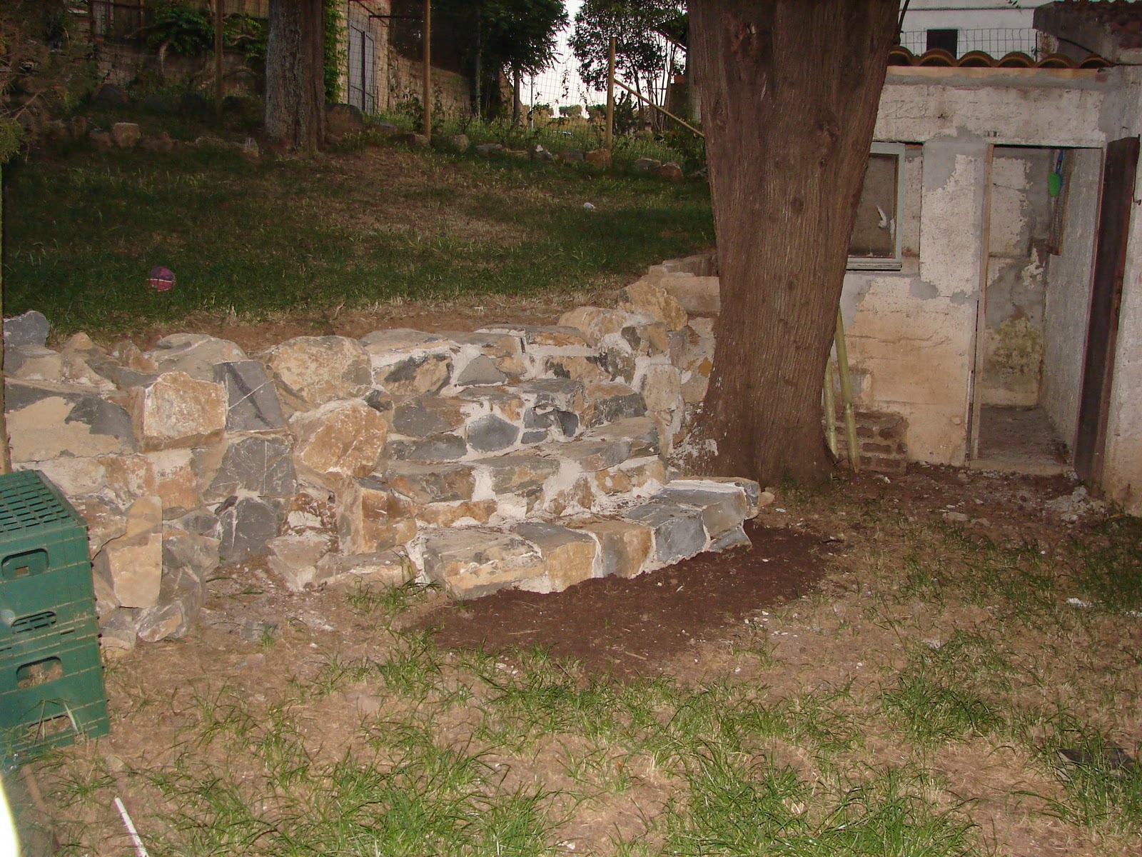Muretto contenimento giardino: ... ? finitura muretto di ...