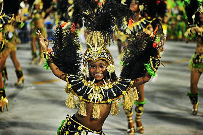 girl dancing carnival