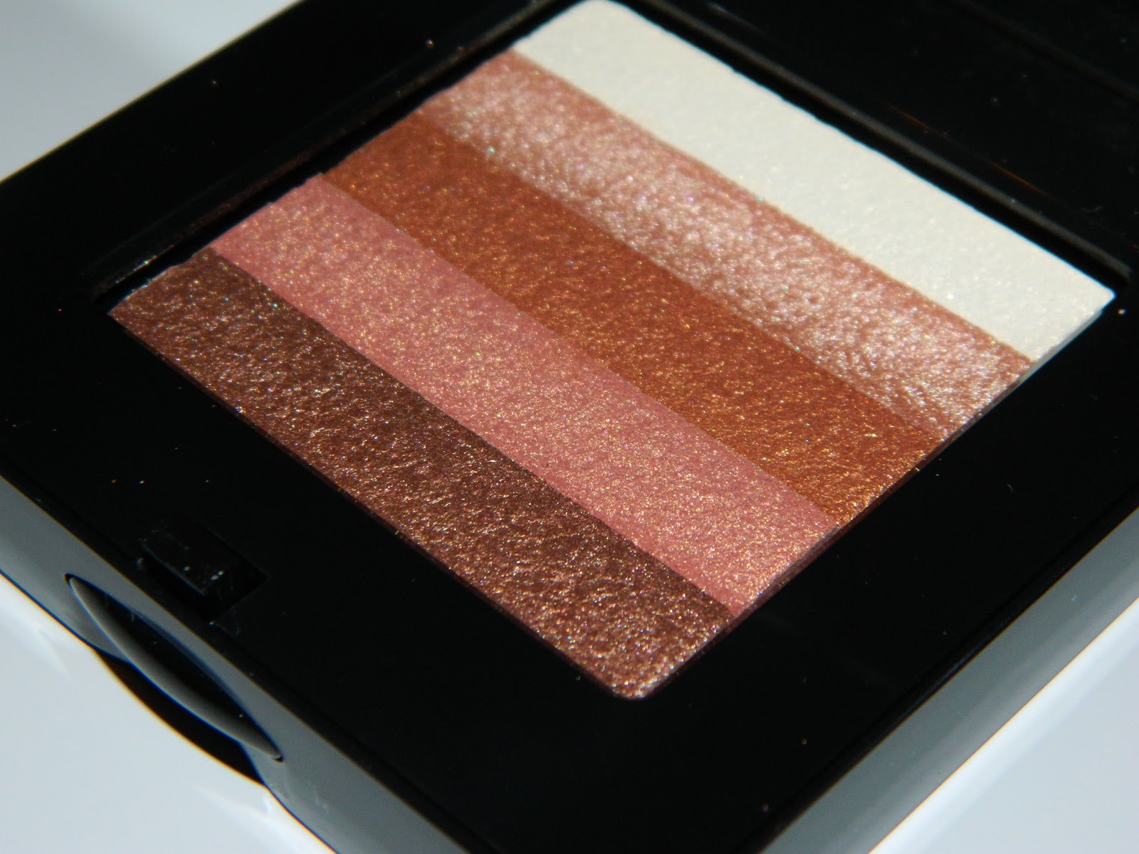 Blush Tree Bobbi Brown Shimmer Brick in Bronze Review and Swatches