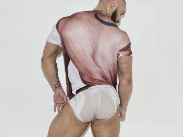 Francois-Sagat-presenta-su-colecci%C3%B3n-de-remeras+%281%29.jpg