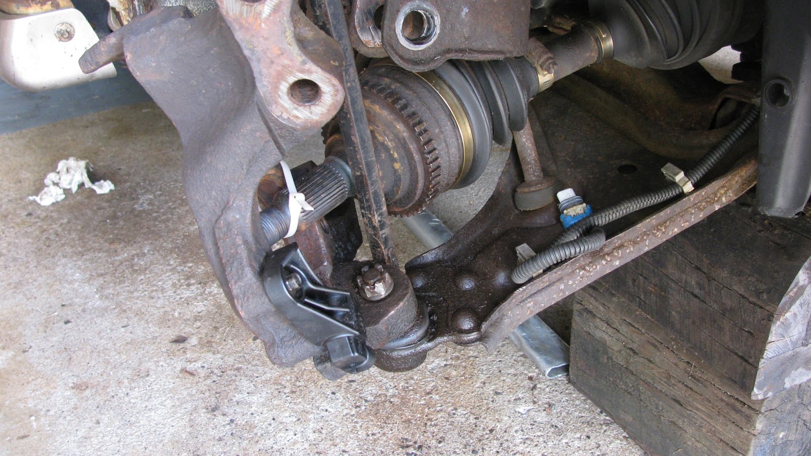 The Original Mechanic How to replace the right CV axle on a GM 1997