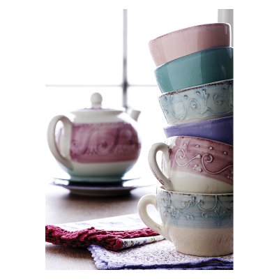 Klasyczne filiżanki Dodatki do domu, ikea, kolorowy, porcelana, romantyczny, talerz, talerzyk, vintage, w kwiaty, kubek, filiżanka, zastawa stołowa, zastawa kuchenna, design, śliwiński,