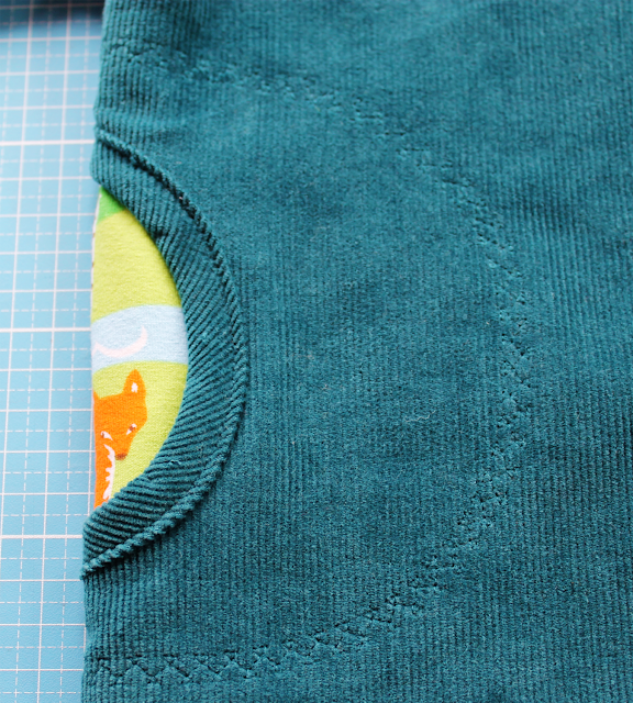 Herbstkind sew-along: Taschen mit Schrägband versäubert Herbstkind sew-along: Taschen mit Schrägband versäubert