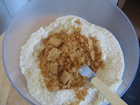 crumble mixture with crusehd ginger