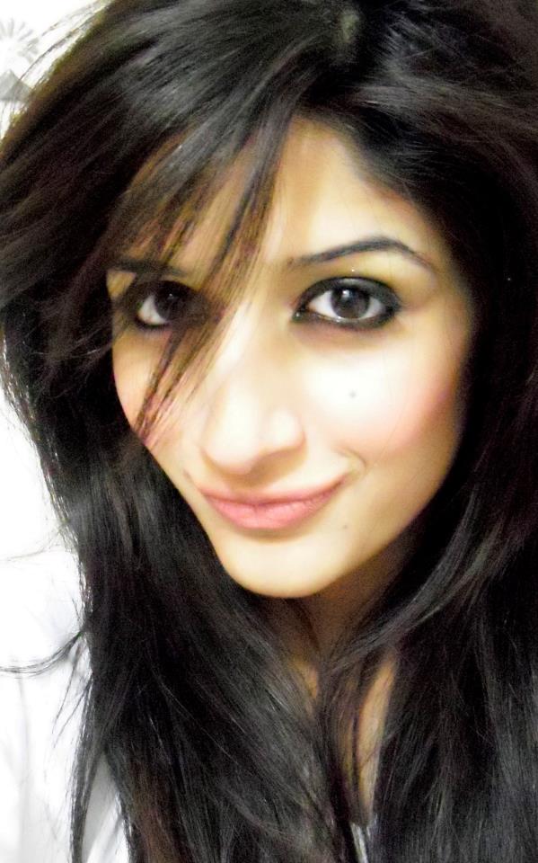 Hot Images: VJ Mawra Hocane Hot Pics