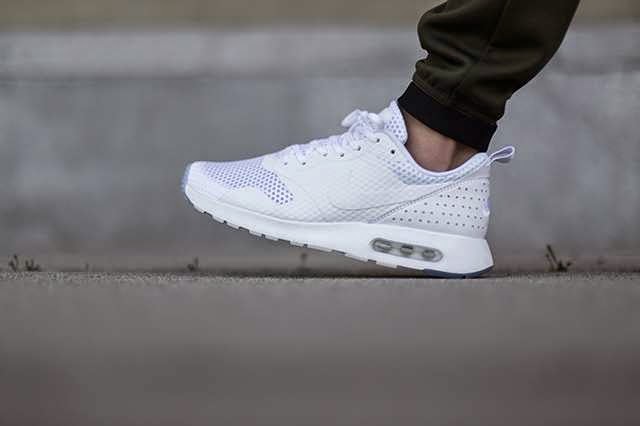 nike air zoom mariah flyknit