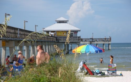 photo of pier at Ft Myers Beach