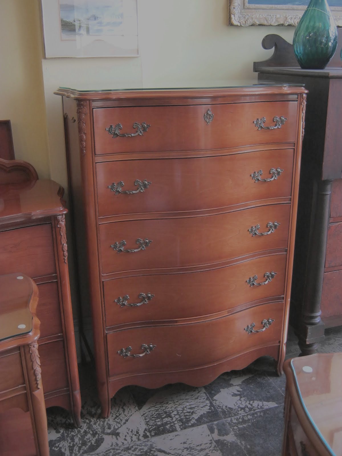 Funk Gruven A Z Cherry French Provincial Bedroom Set