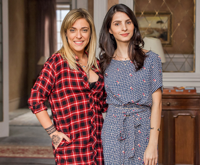 Júlia Rabello e Giselle Batista falam que um possível beijo não as assusta, mas também não é algo que ambas considerem primordial na história das personagens. Júlia Rabello e Giselle Batista falam que um possível beijo não as assusta, mas também não é algo que ambas considerem primordial na história das personagens.