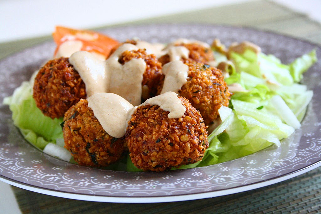 falafel tahini