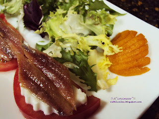 ensalada queso fresco y anchoas