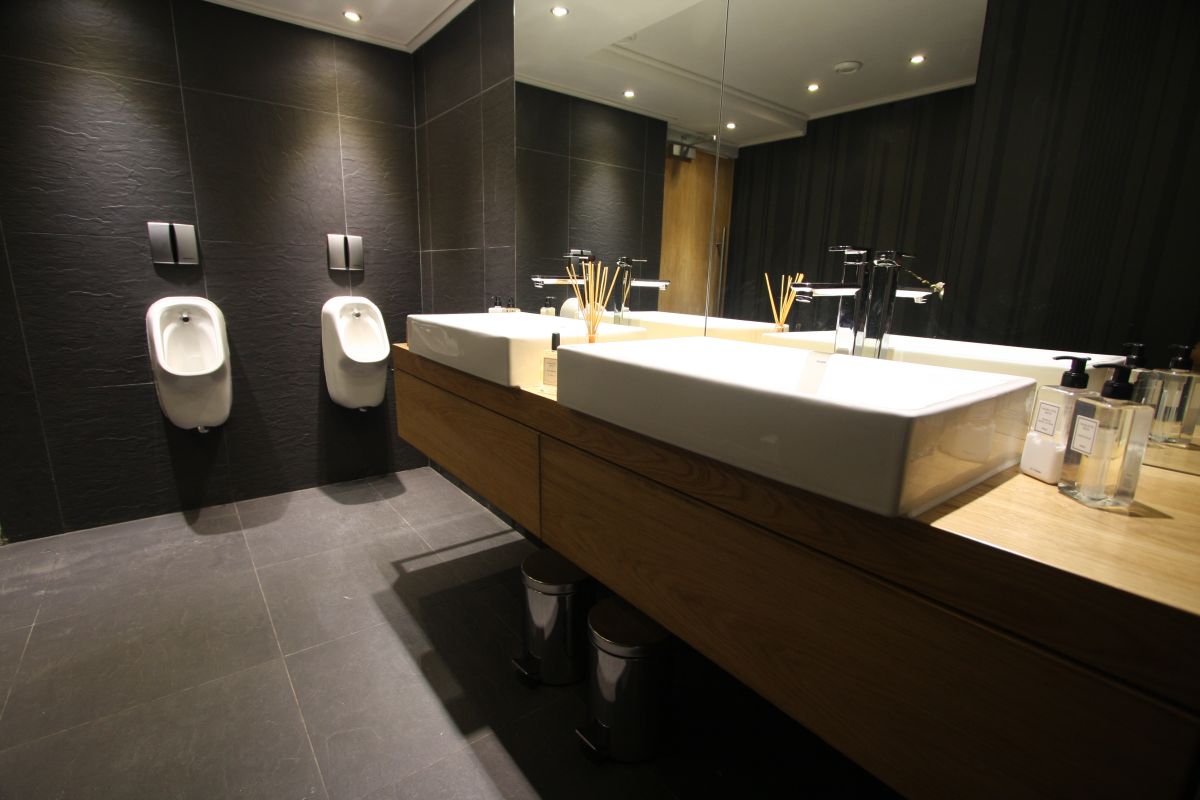 office restroom design public toilet images pictures photos icons and wallpapers ravepad office restroom design public toilet images pictures photos icons and wallpapers ravepad