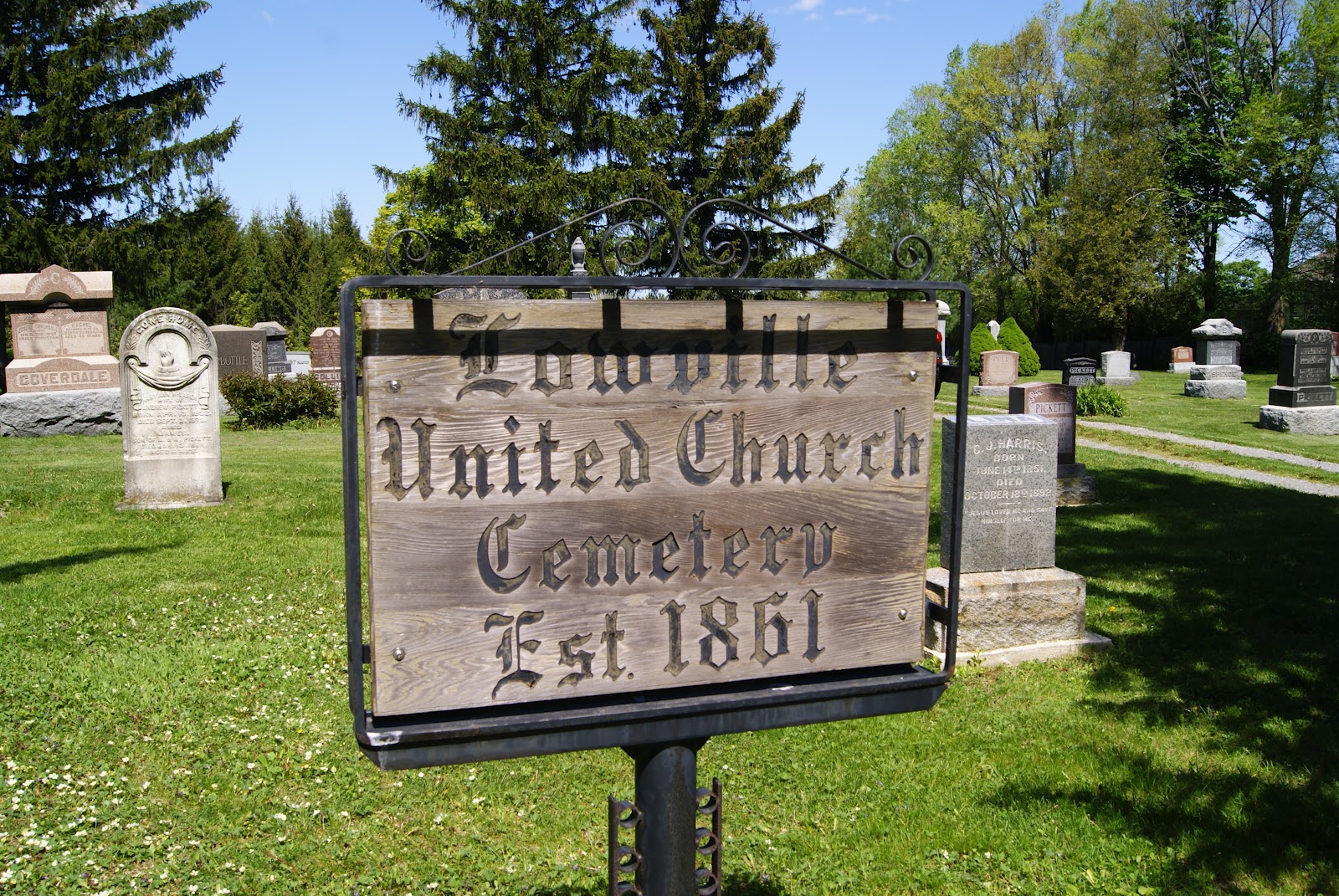 Lowville United Cemetery, Lowville (Burlington)