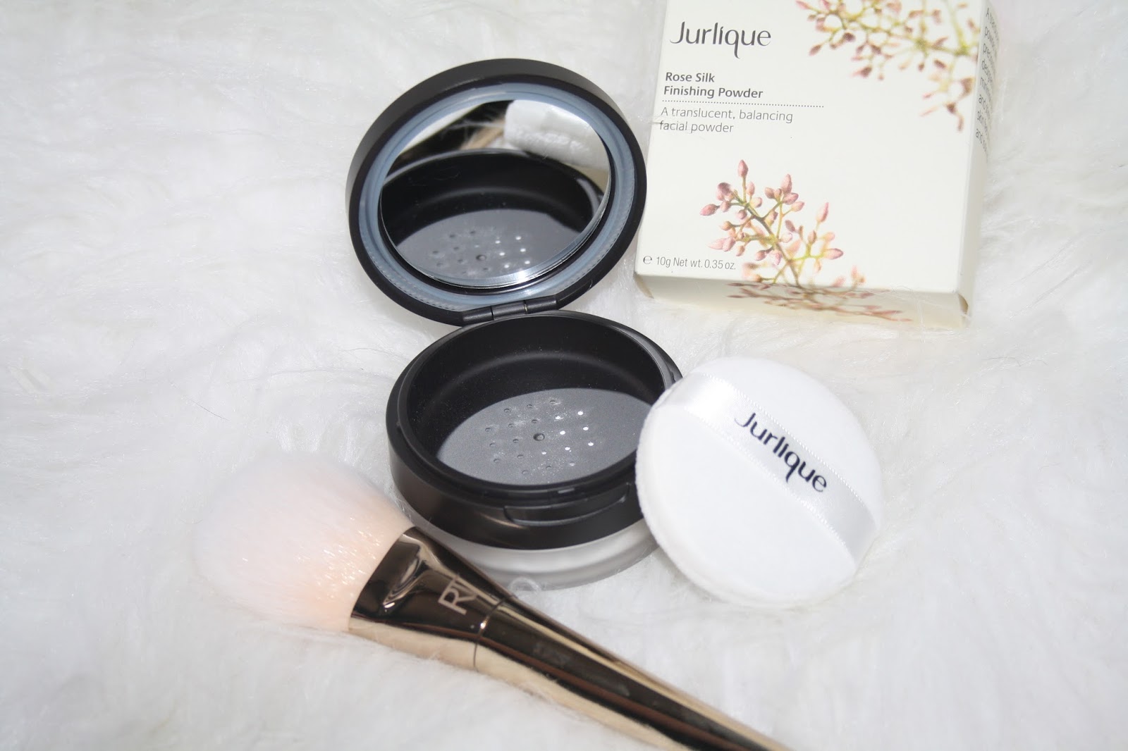 beautyqueenuk Jurlique Rose Silk Finishing Powder