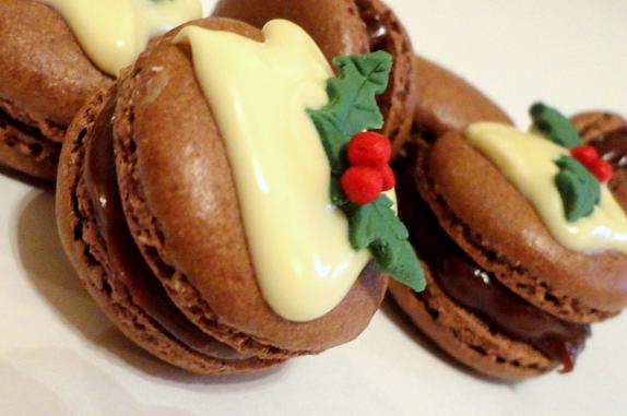 Christmas macaroons&hellip;wish they were easier to make. | Christmas baking