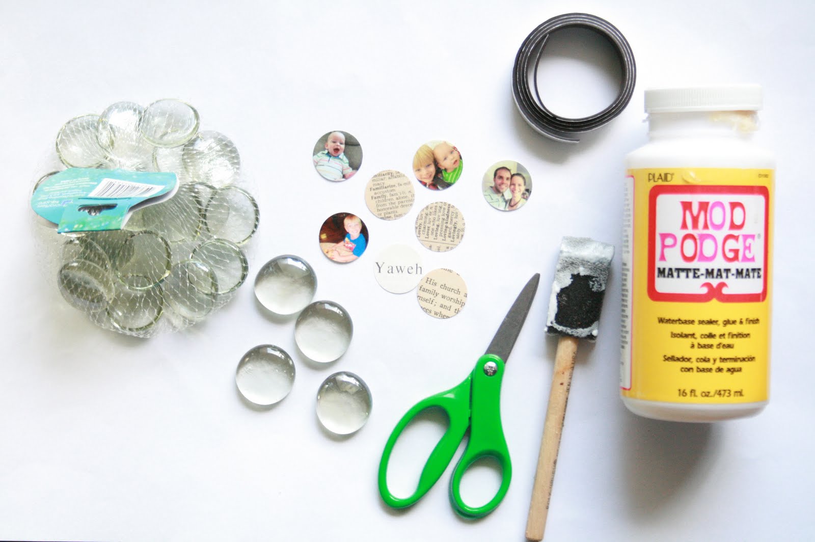 The Creative Place: DIY :: Glass Magnets