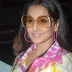 Vidya Balan Promotes The Dirty Picture Movie at Reliance Digital