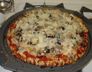 طريقة صنع بيتزا pizza بالصور %D8%A8%D9%8A%D8%AA%D8%B2%D8%A7+pizza+