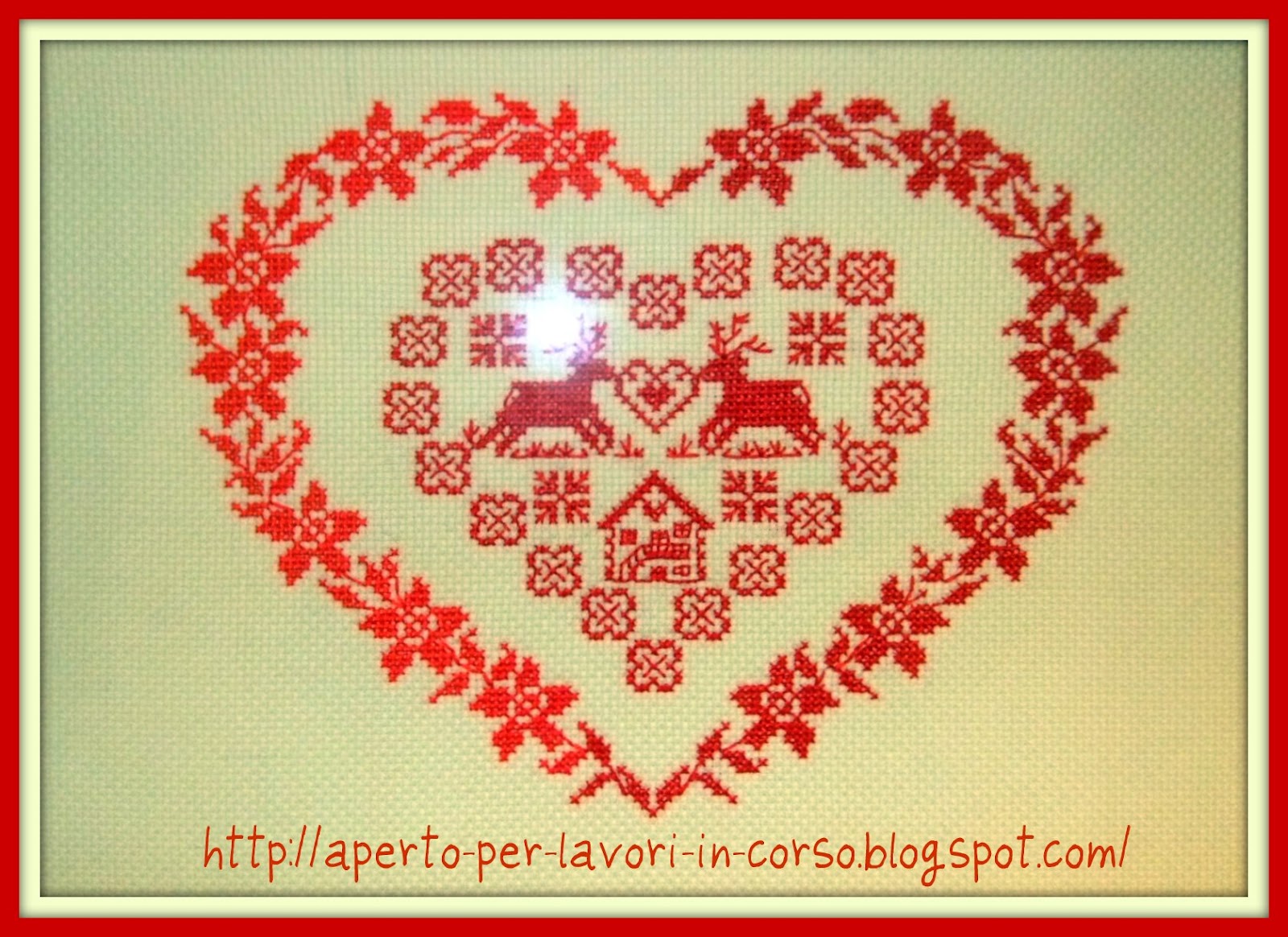 Schema punto croce cuore tirolese