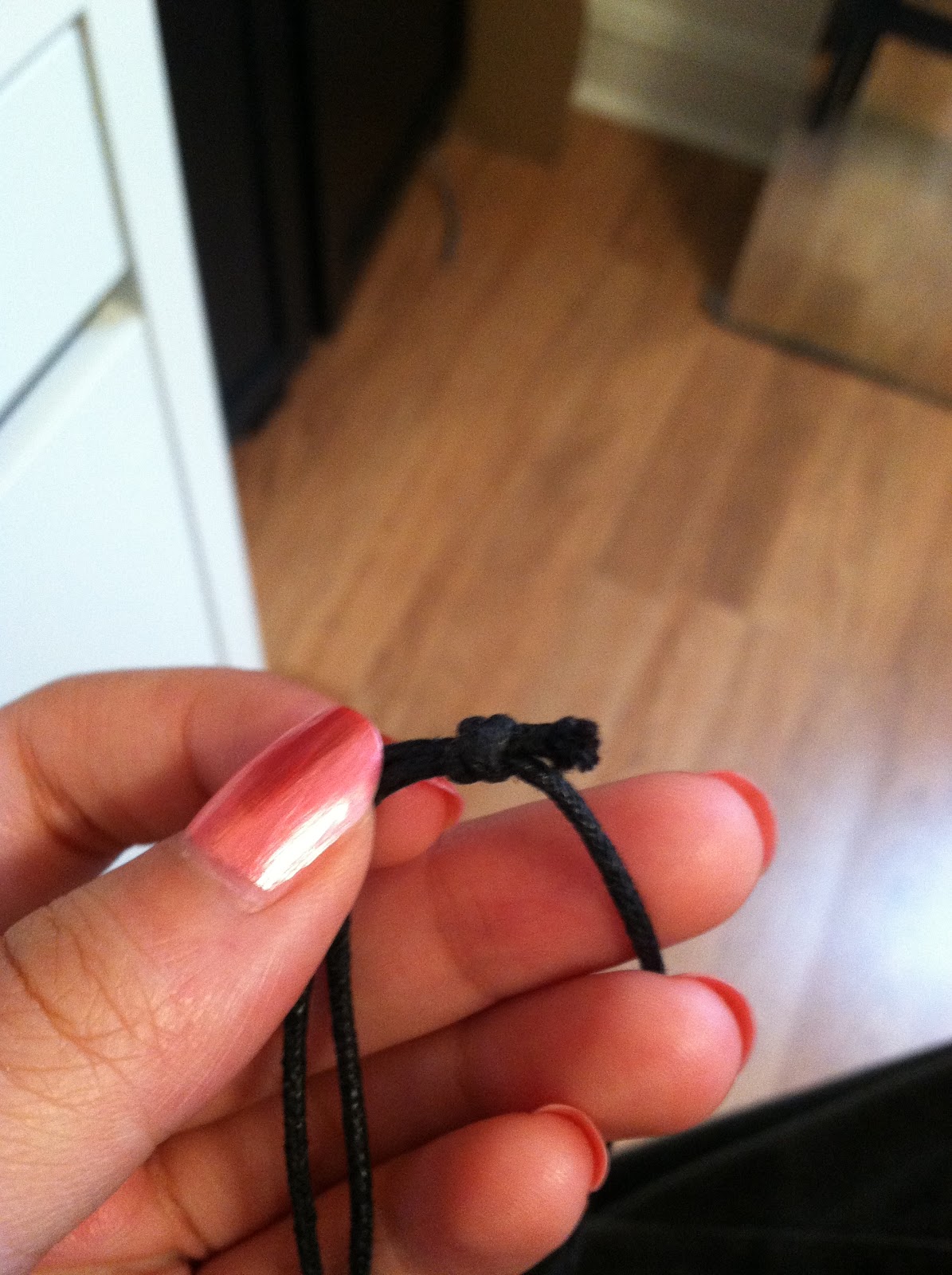 If I can do it, you can too! Adjustable Necklace Knot Tying