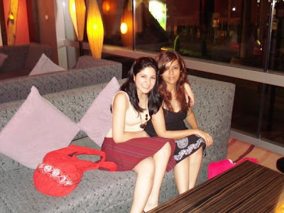 ayesha omar t shirt ayesha omar marriage ayesha omer husband