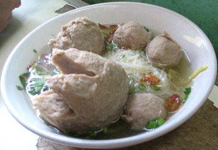 Cara Membuat Kuah Bakso Tulang Sapi | resep dan cara membuat bakso sapi Cara Membuat Kuah Bakso Tulang Sapi | resep dan cara membuat bakso sapi