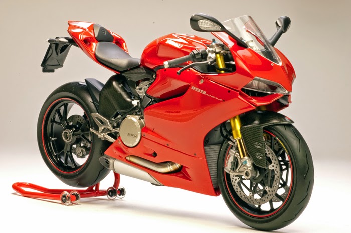 Ducati+1199+Panigale+S+by+Utage+Factory+