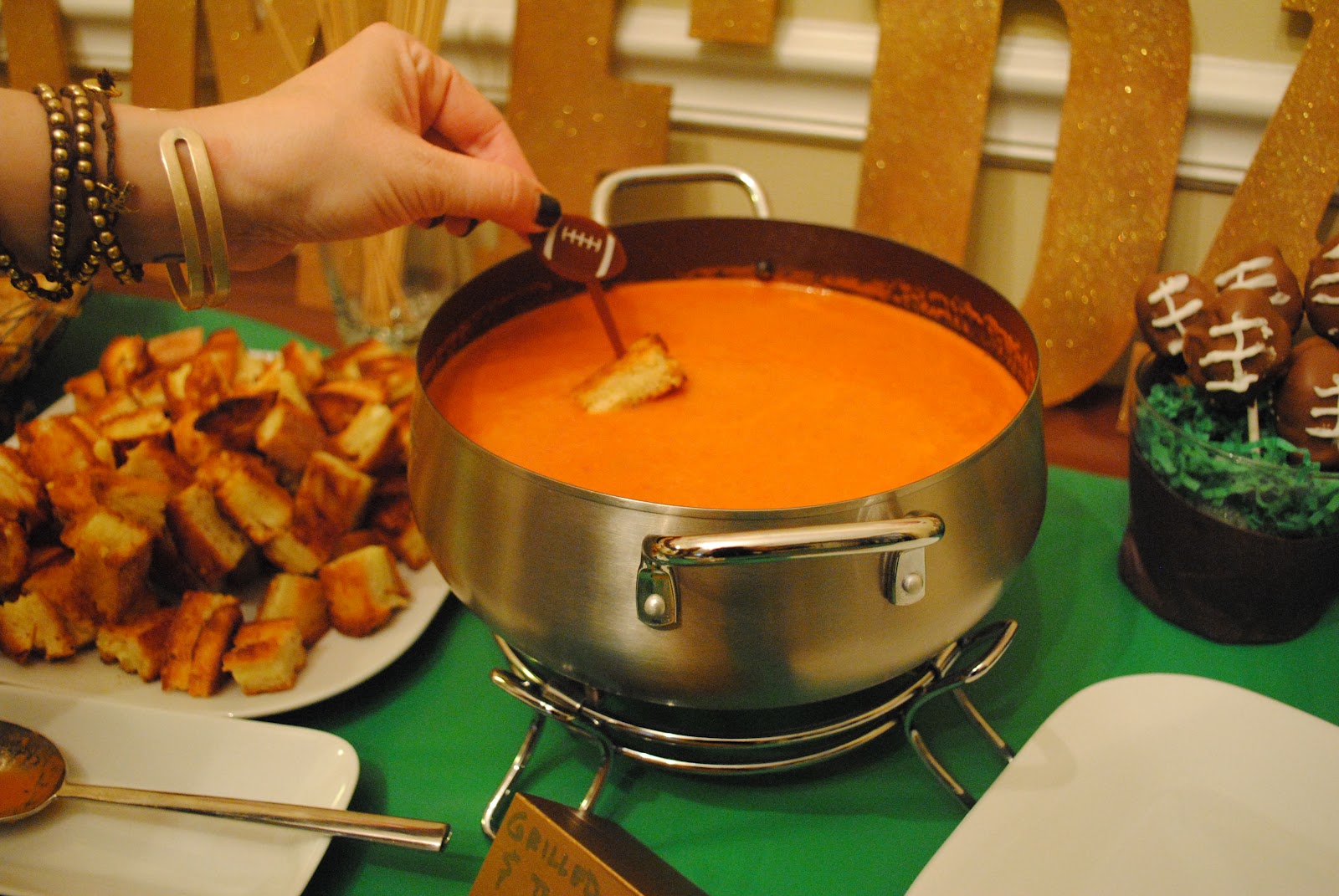 Jackie Fo Creamy Tomato Soup Fondue with Grilled Cheese Bites!