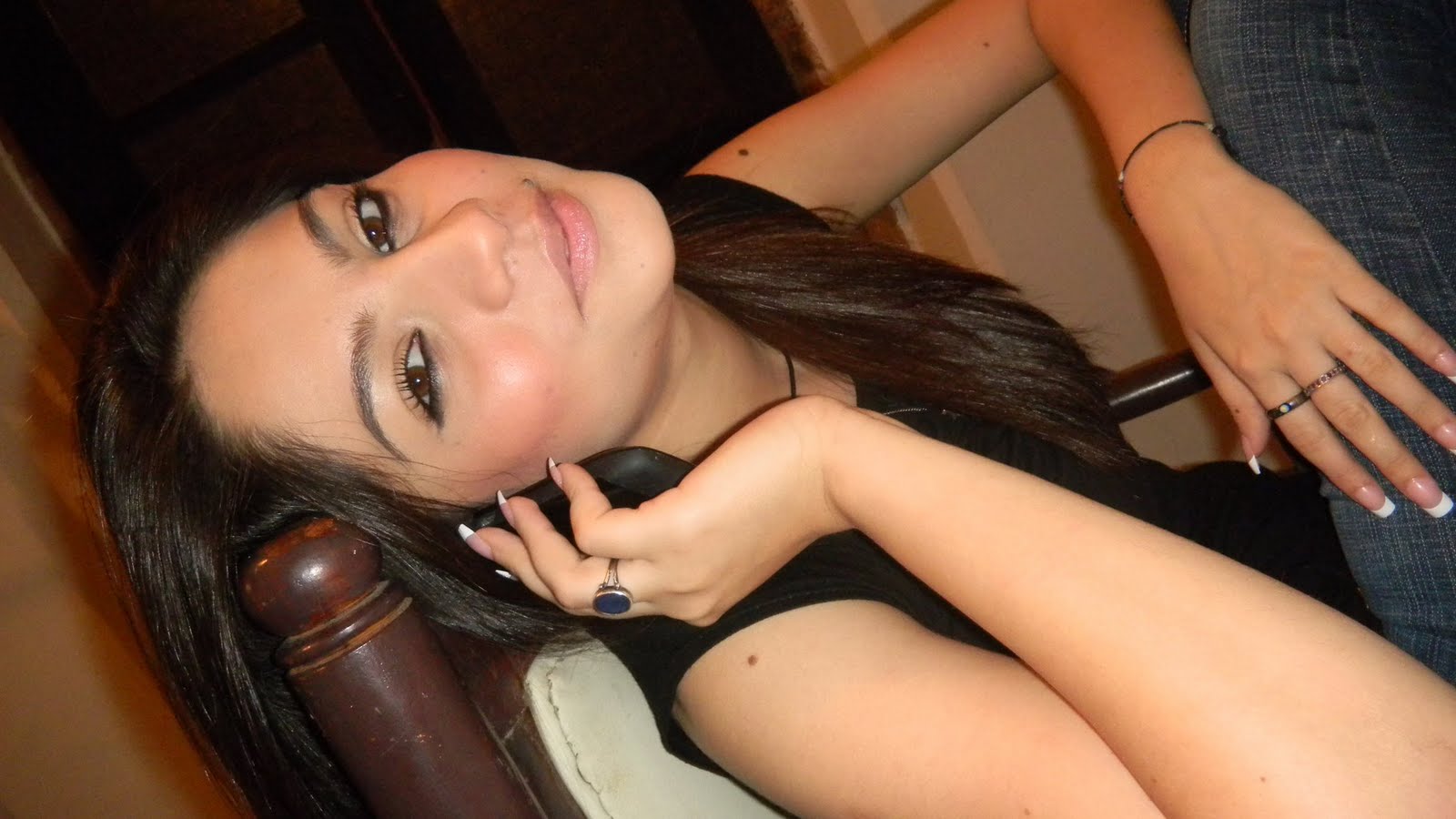 http://4.bp.blogspot.com/-DldEaUKcYCU/TliTW4hsFFI/AAAAAAAAAMU/YvrpxlKLrq4/s1600/www.neelam-muneer.blogspot.com%20%2870%29.jpg