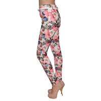Kytičkované kalhoty Kytičkované kalhoty, kytičkované legíny,kytičkovaný top, peplum top, tričko peplum, peplum tričko, kytičkované tričko, tričko s krajkou, krajkované triičko,flower print, kytičkovaná móda, kytičkované plavky, kytičkované nehty, kytičkovaný obal, kytičkované boty, kytičkované šaty, kytičkovaný top, fashion house, fashionhouse, fashionhouse.cz, blog fashion house, blog fashionhouse, fashion house blog, fashionhouse blog, fashionhouse.cz blog