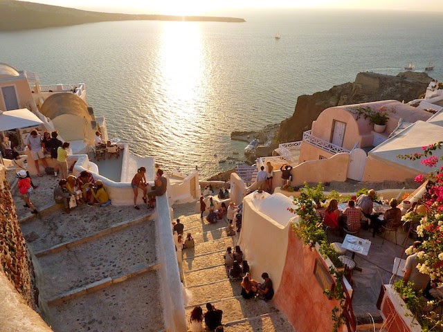Waiting for the sunset in Oia