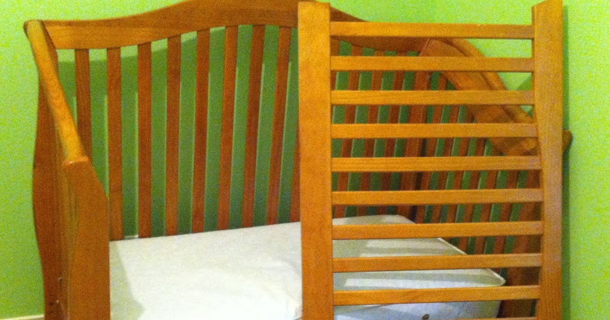 Moving Sale Pre-Sale: Madison Static Crib (4 in 1) With Mattress $150