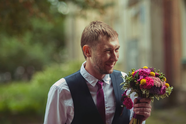 свадебный букет, свадьба в кедах, сиренево-желтая свадьба, свадебная фотосессия в Харькове, невеста и кеды, букет для невесты свадебный букет, свадьба в кедах, сиренево-желтая свадьба, свадебная фотосессия в Харькове, невеста и кеды, букет для невесты
