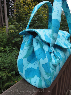 side view of my Blossom Bag