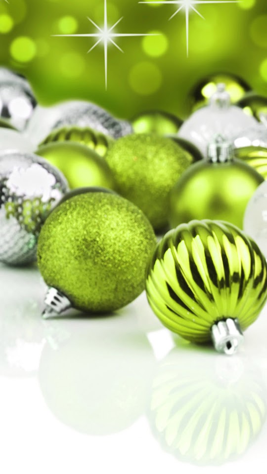 Green Christmas Balls Decorations Android Wallpaper