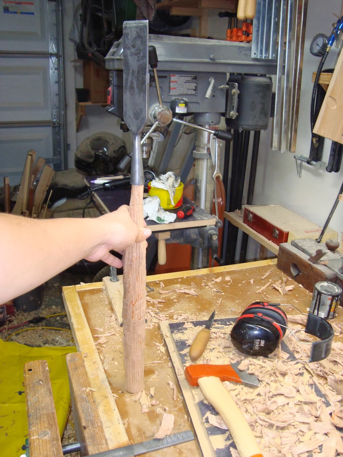 Brotherwood Make A Chisel Handle from Firewood